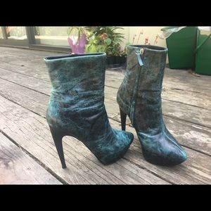 Genuine Giuseppe Zanotti booties